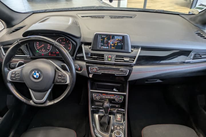 BMW SERIE 2 218d 150cv Lounge A / Toit Ouvrant / Camera / GPS — photo 3
