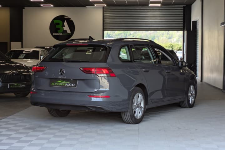 VOLKSWAGEN GOLF 2.0 TDI SCR 115 BVM6 Life — photo 9