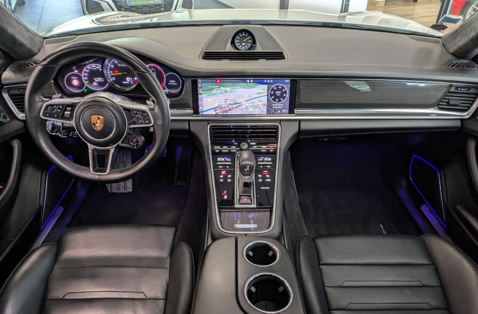 PORSCHE PANAMERA Turbo S 4.0 V8 680cv PDK Hybrid Sport Turismo / Blanc Carrara / 53000€ d'options — photo 4