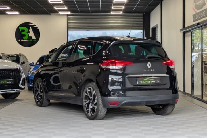 RENAULT SCENIC TCe 140 Energy Intens — photo 9