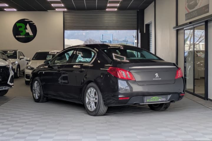 PEUGEOT 508 2.0 HDi 163ch FAP BMP6 + Electric 37ch Allure — photo 9