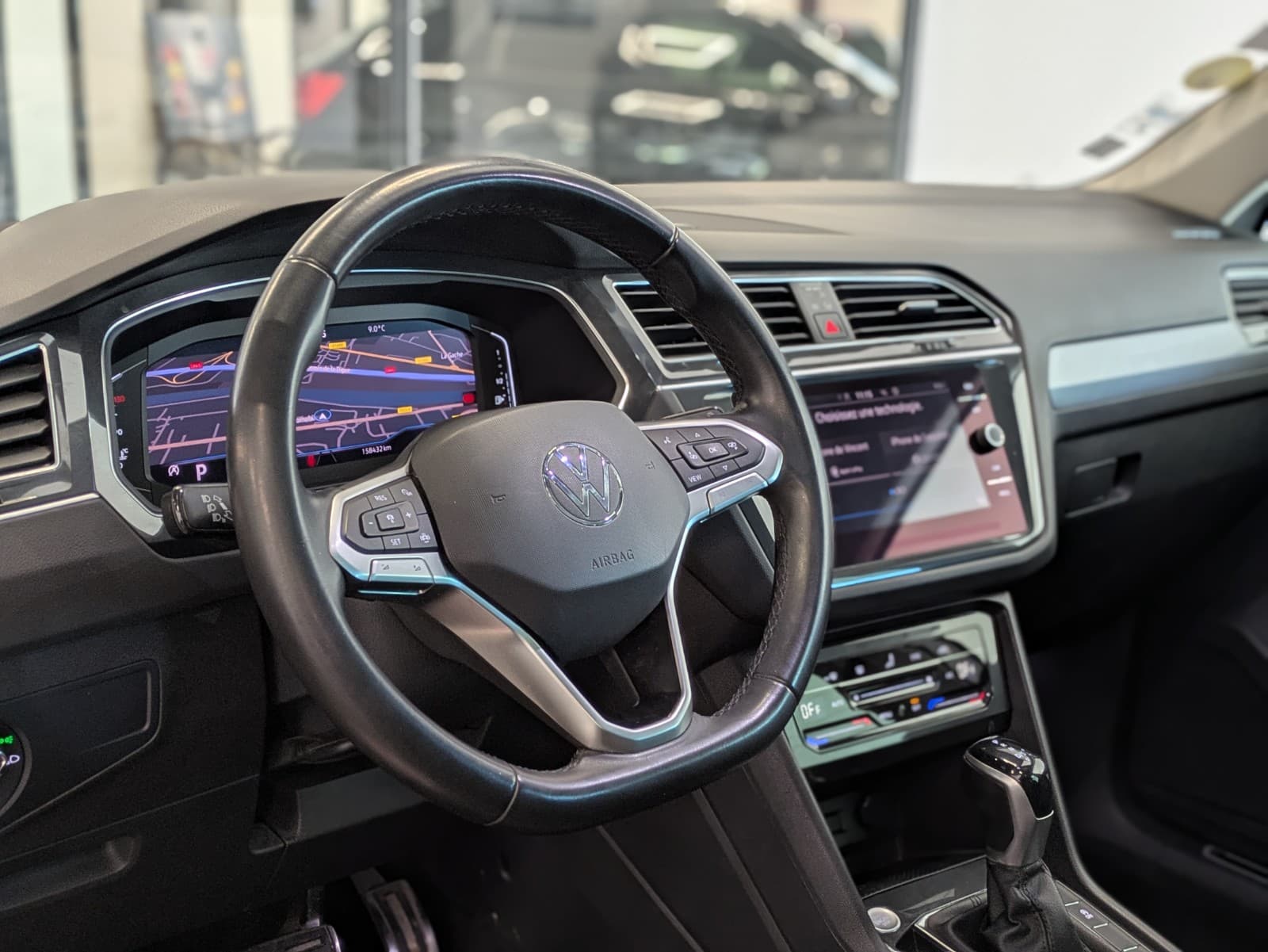 VOLKSWAGEN TIGUAN 2.0L TDI 150cv DSG7 Active / GPS / Caméra de recul / CarPlay — photo 7