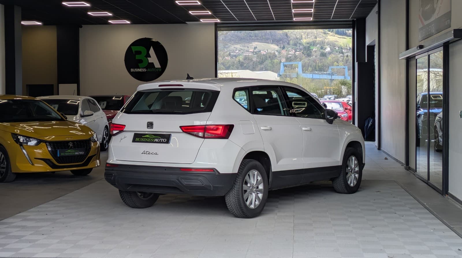 SEAT ATECA 1.0 TSI 110 ch Start/Stop Reference / Keyless Go / Ecran Tactile / Crit'air 1 — photo 8