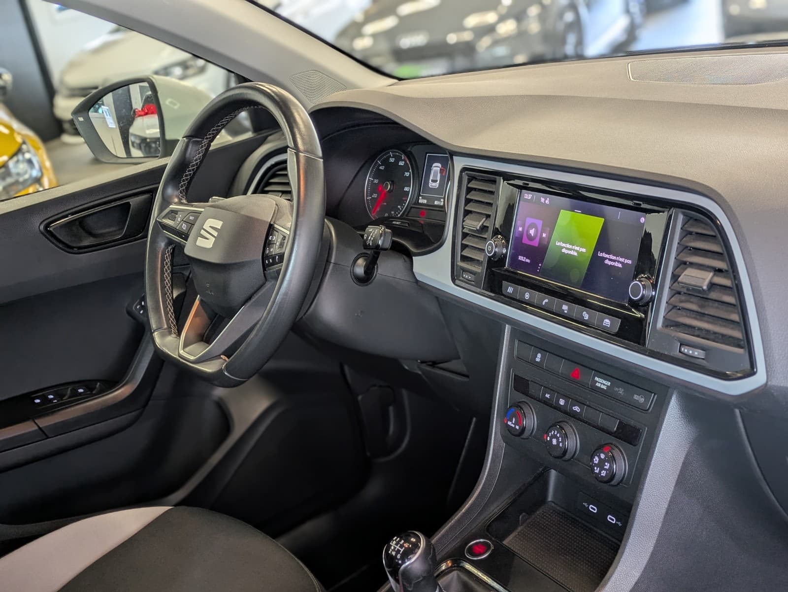SEAT ATECA 1.0 TSI 110 ch Start/Stop Reference / Keyless Go / Ecran Tactile / Crit'air 1 — photo 6