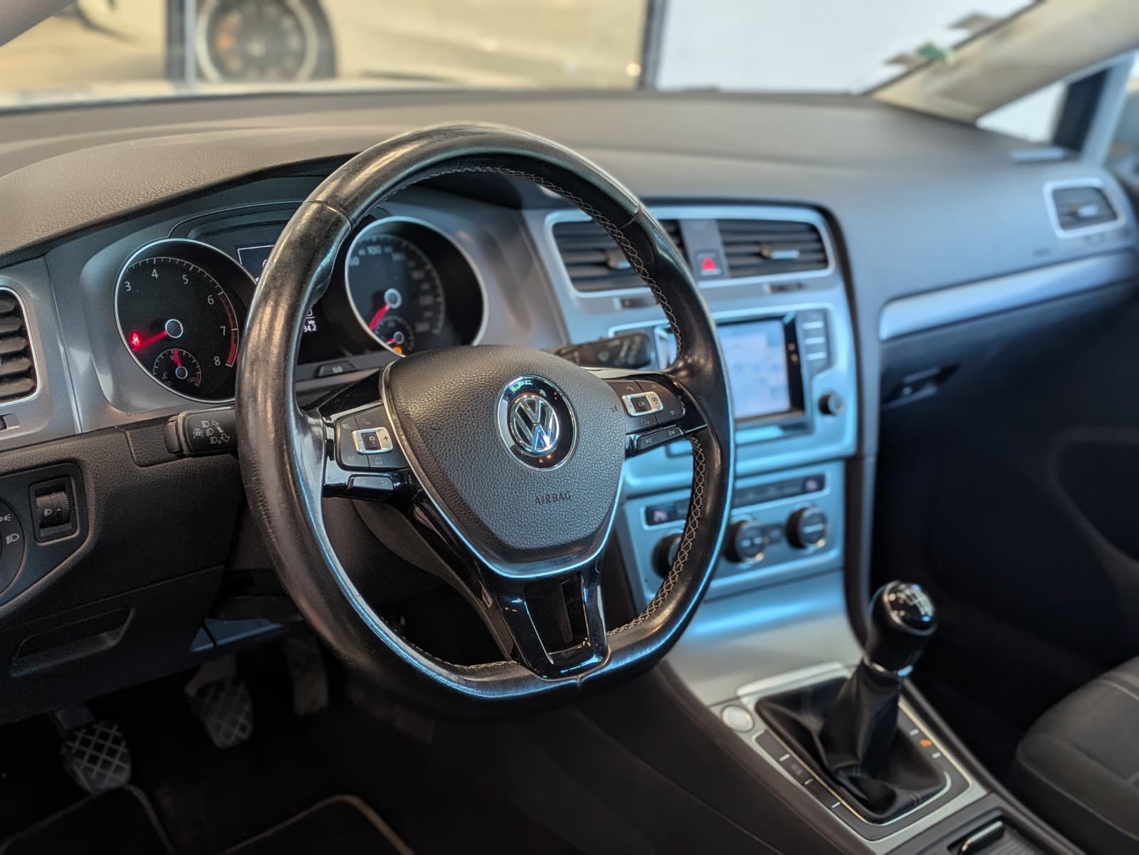 VOLKSWAGEN GOLF 1.4 TSI 122cv BMT Lounge / Camera / GPS / Keyless GO / Crit'Air 1 — photo 7