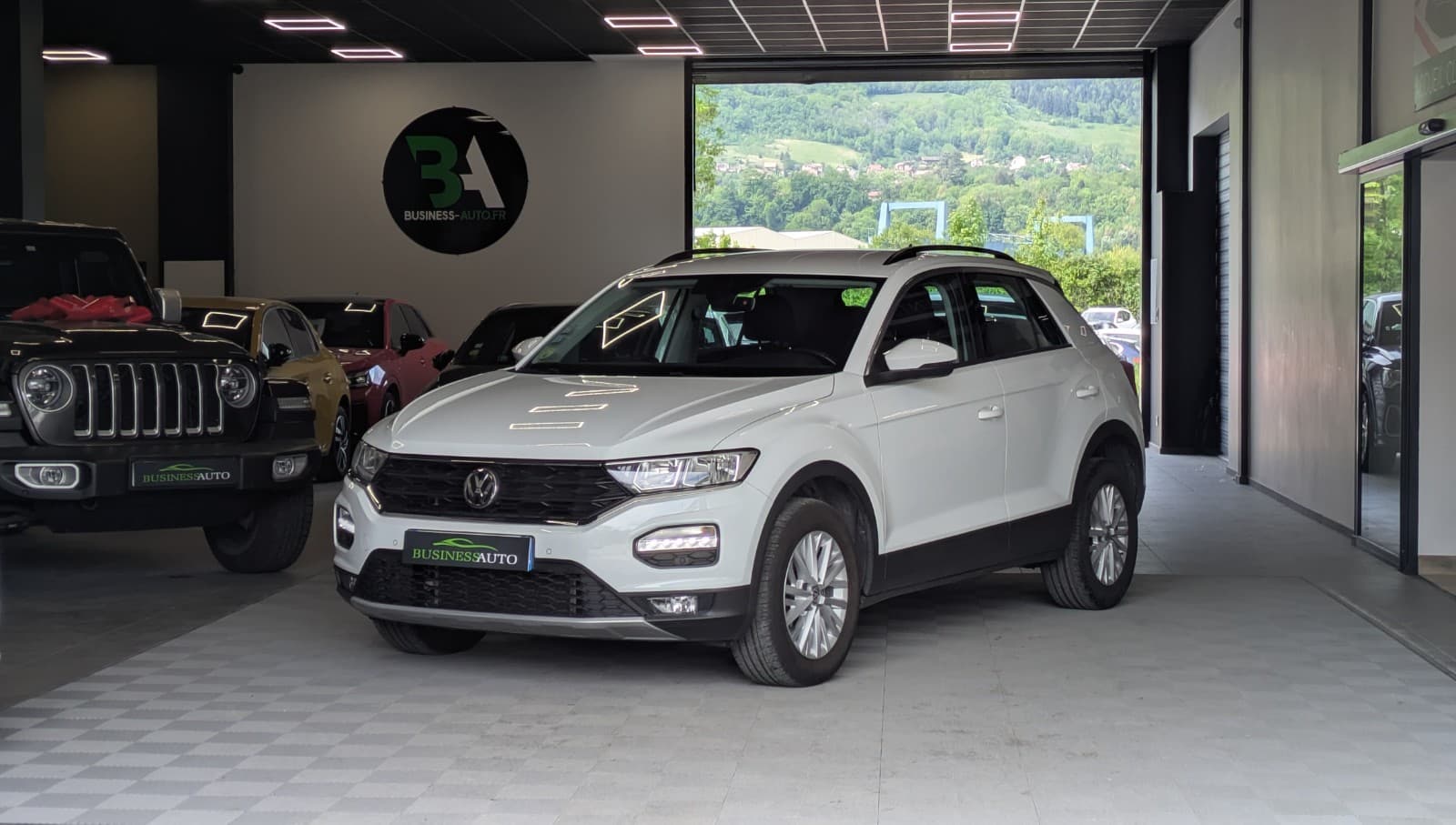 VOLKSWAGEN T-ROC