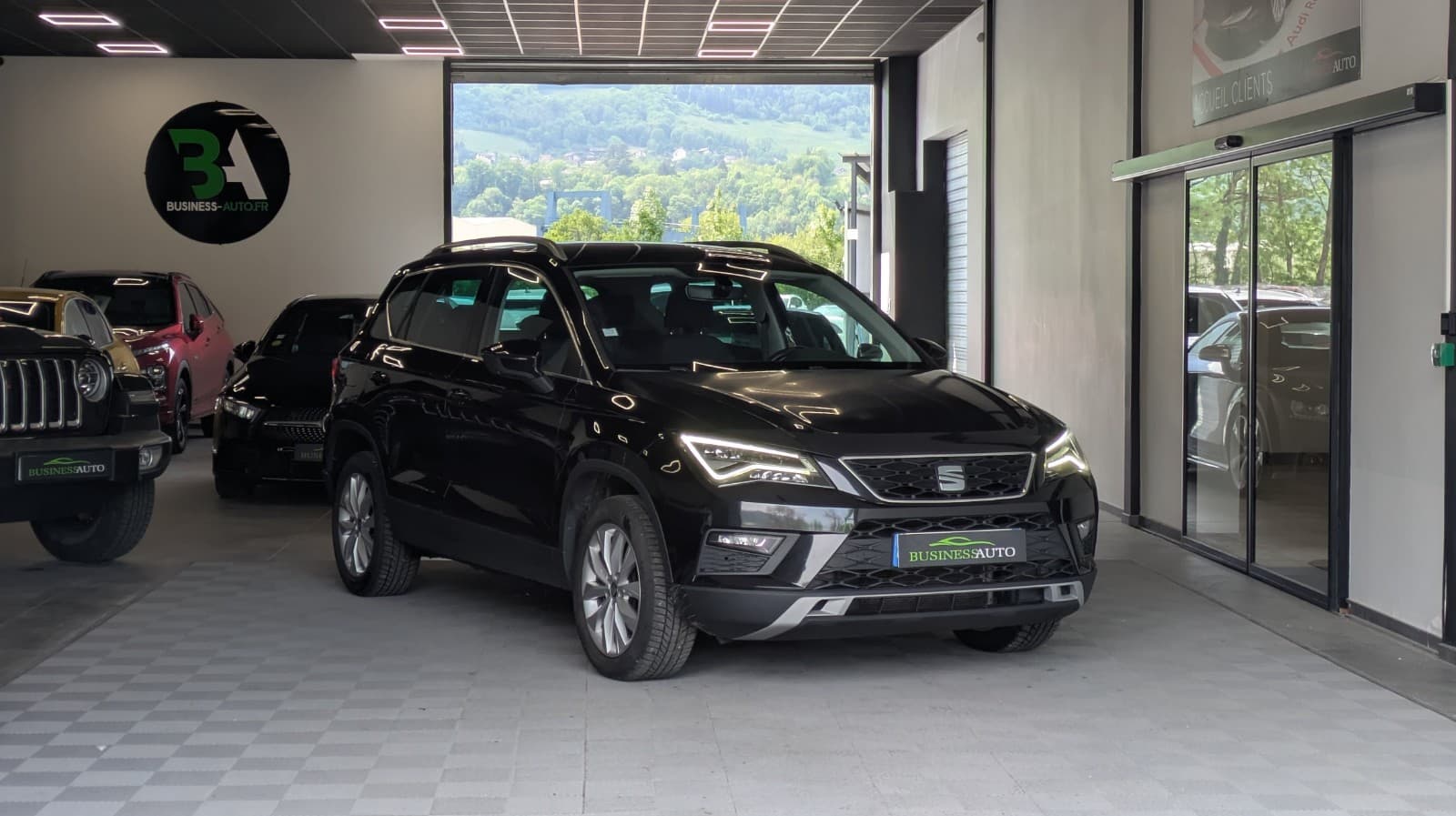 SEAT ATECA 1.5 TSI 150cv ACT Start/Stop DSG7 Style / GPS / Caméra de recul / CarPlay — photo 2