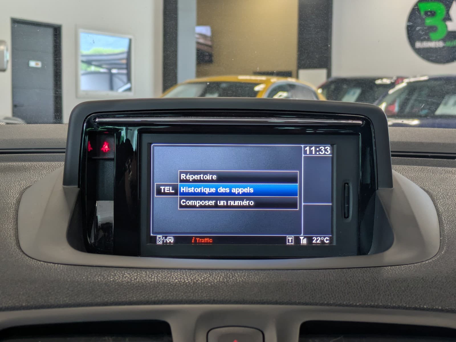 RENAULT MEGANE TCE 130cv Energy eco2 Limited / GPS / Bluetooth / Crit'air 1 — photo 11