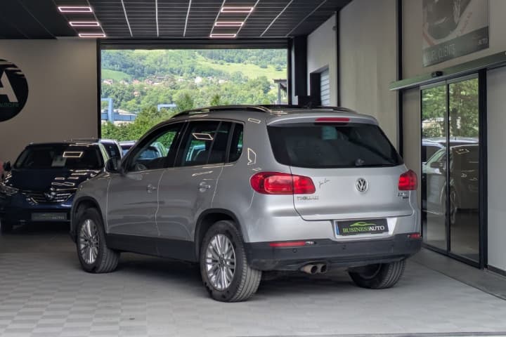 VOLKSWAGEN TIGUAN 2.0 TDI 140 FAP BlueMotion Technology Cup 4Motion DSG7 — photo 9