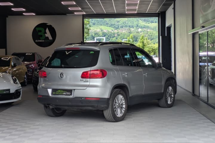 VOLKSWAGEN TIGUAN 2.0 TDI 140 FAP BlueMotion Technology Cup 4Motion DSG7 — photo 10