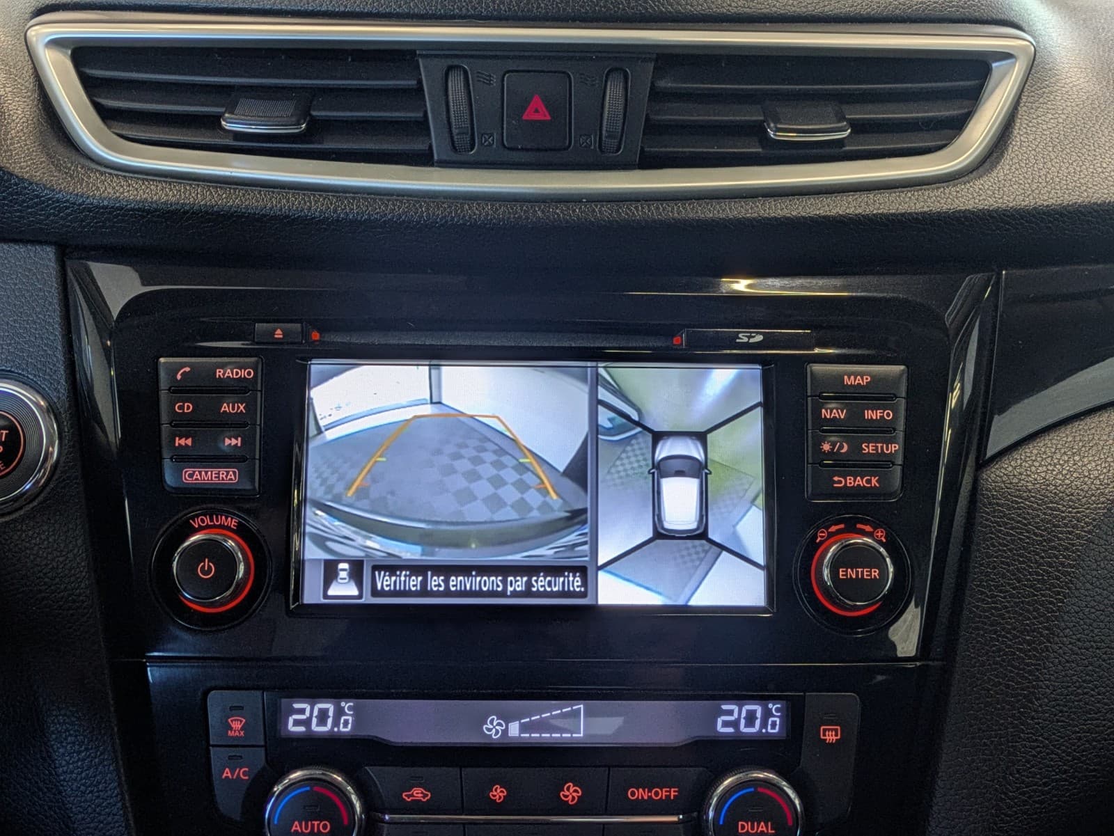 NISSAN QASHQAI 1.6 dCi 130cv Tekna / GPS / Camera 360 / ACC — photo 7