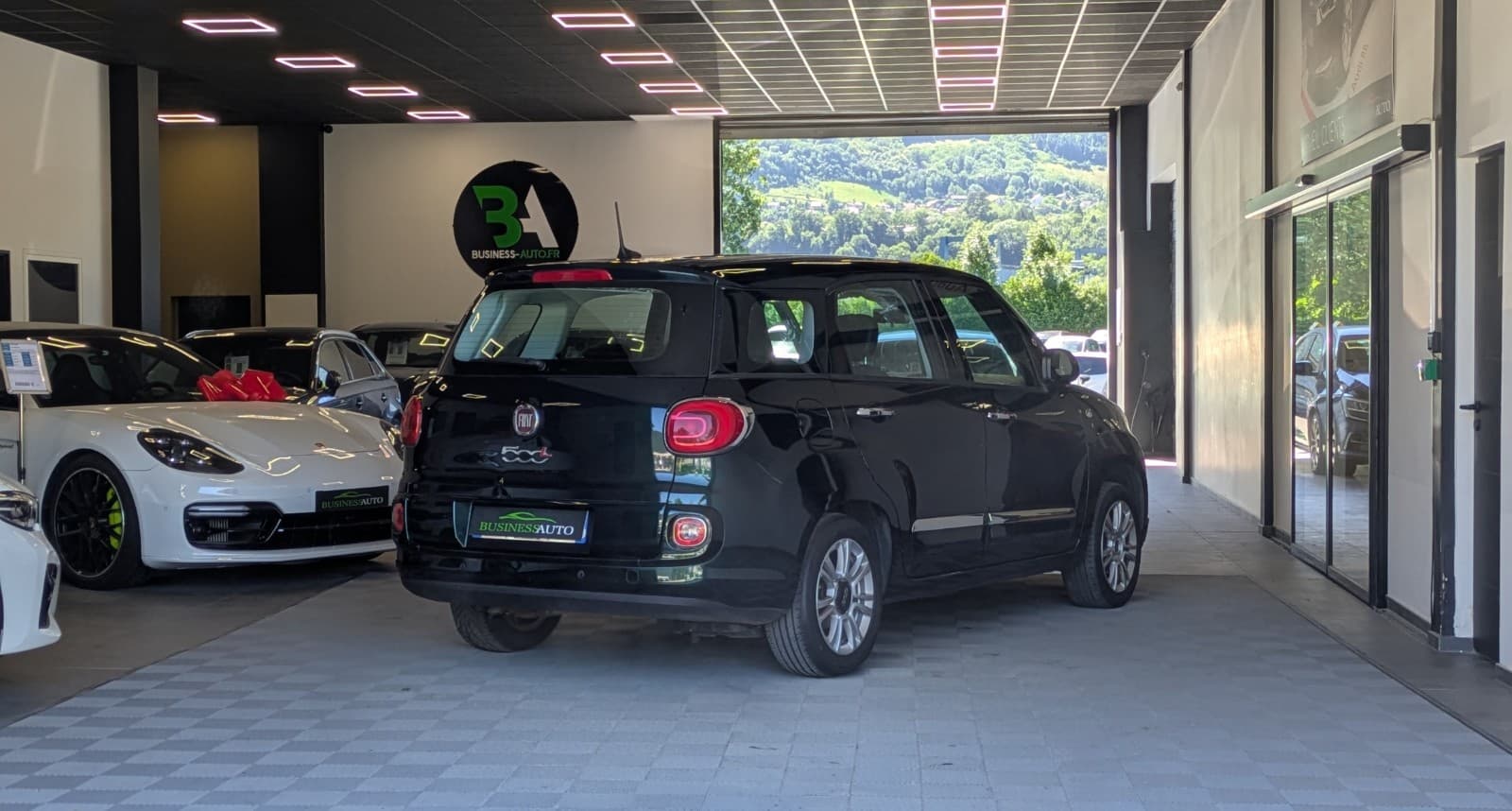 FIAT 500L WAGON MY19 SERIE 7 EURO 6D 1.3 Multijet 95cv S/S Dualogic / 7 Places / Régulateur / Clim Auto — photo 8