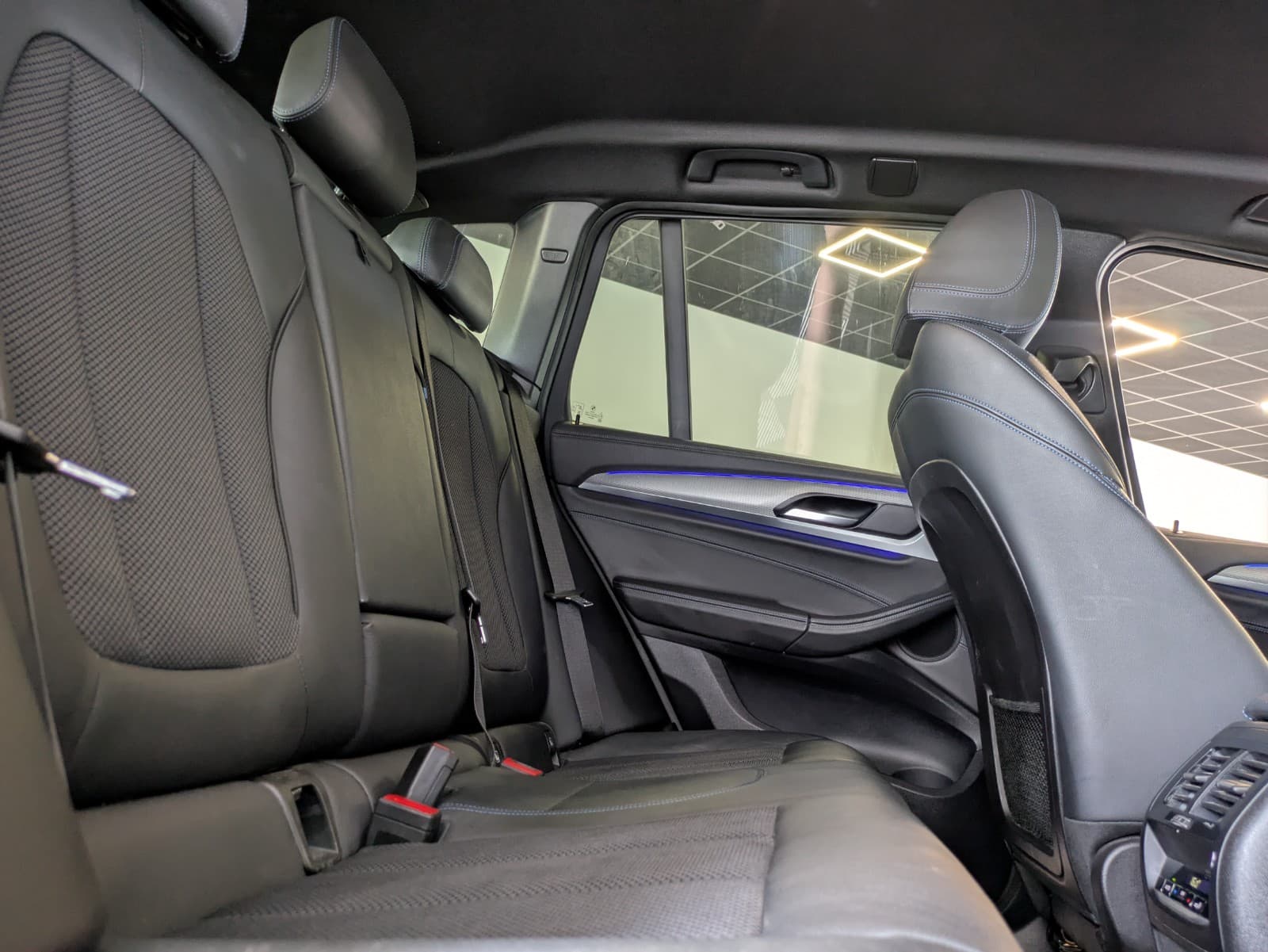 BMW X3 M40i 354cv BVA8 / Affichage Tete Haute / Camera / Virtual / Volant et Sièges Chauffants — photo 4