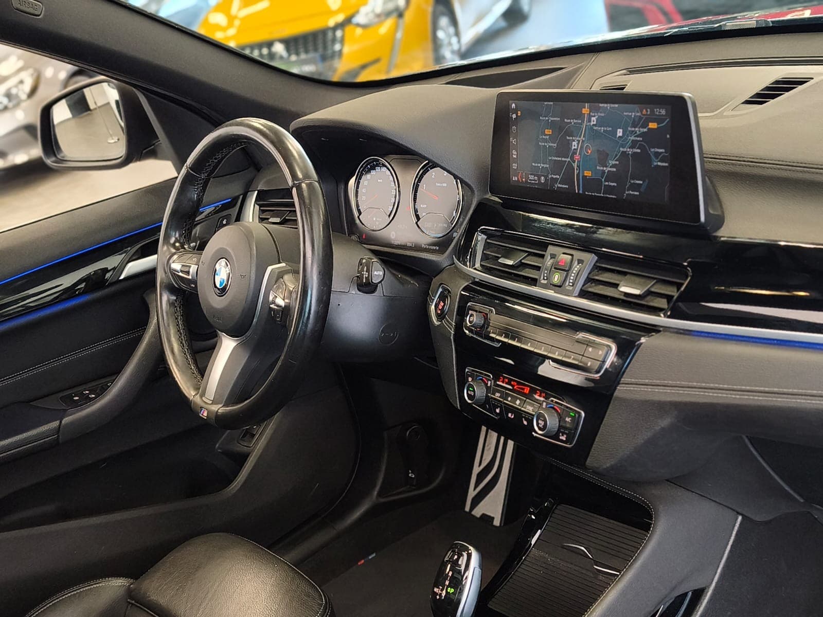 BMW X1 F48 LCI xDrive 18d 150cv BVA8 M Sport / Toit Ouvrant / CarPlay / Camera / Affichage Tete Haute — photo 6