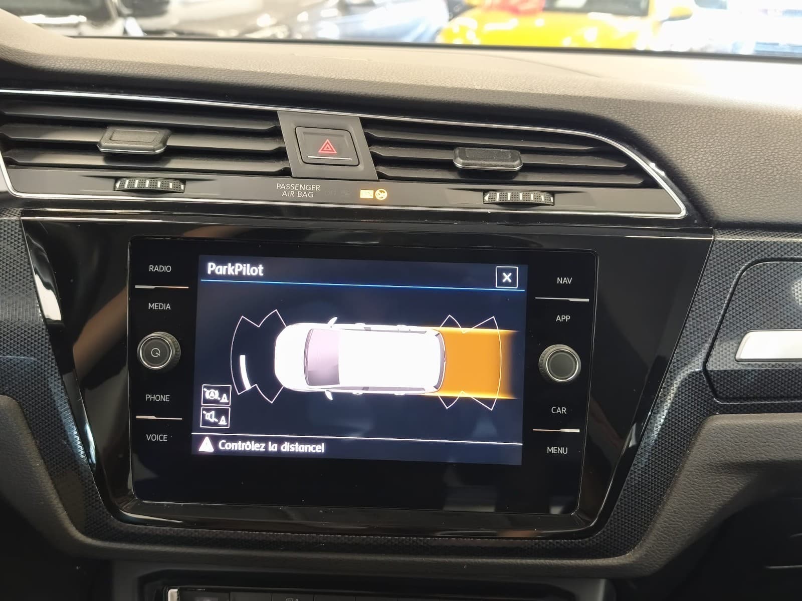 VOLKSWAGEN TOURAN 2.0 TDI 150cv DSG7 United / GPS / CarPlay / 7 Places / Attelage — photo 11
