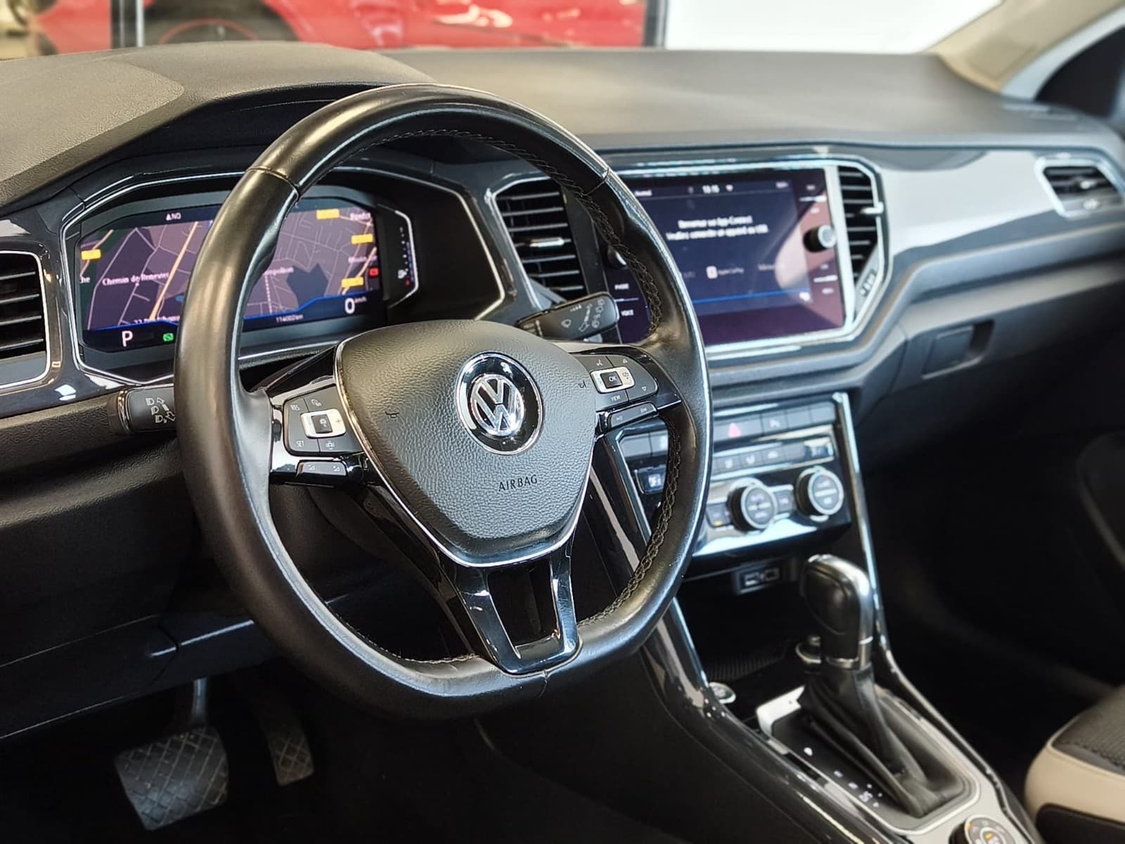 VOLKSWAGEN T-ROC 2.0 TDI 150cv DSG7 4Motion Carat / Virtual Cockpit / CarPlay / Caméra — photo 5