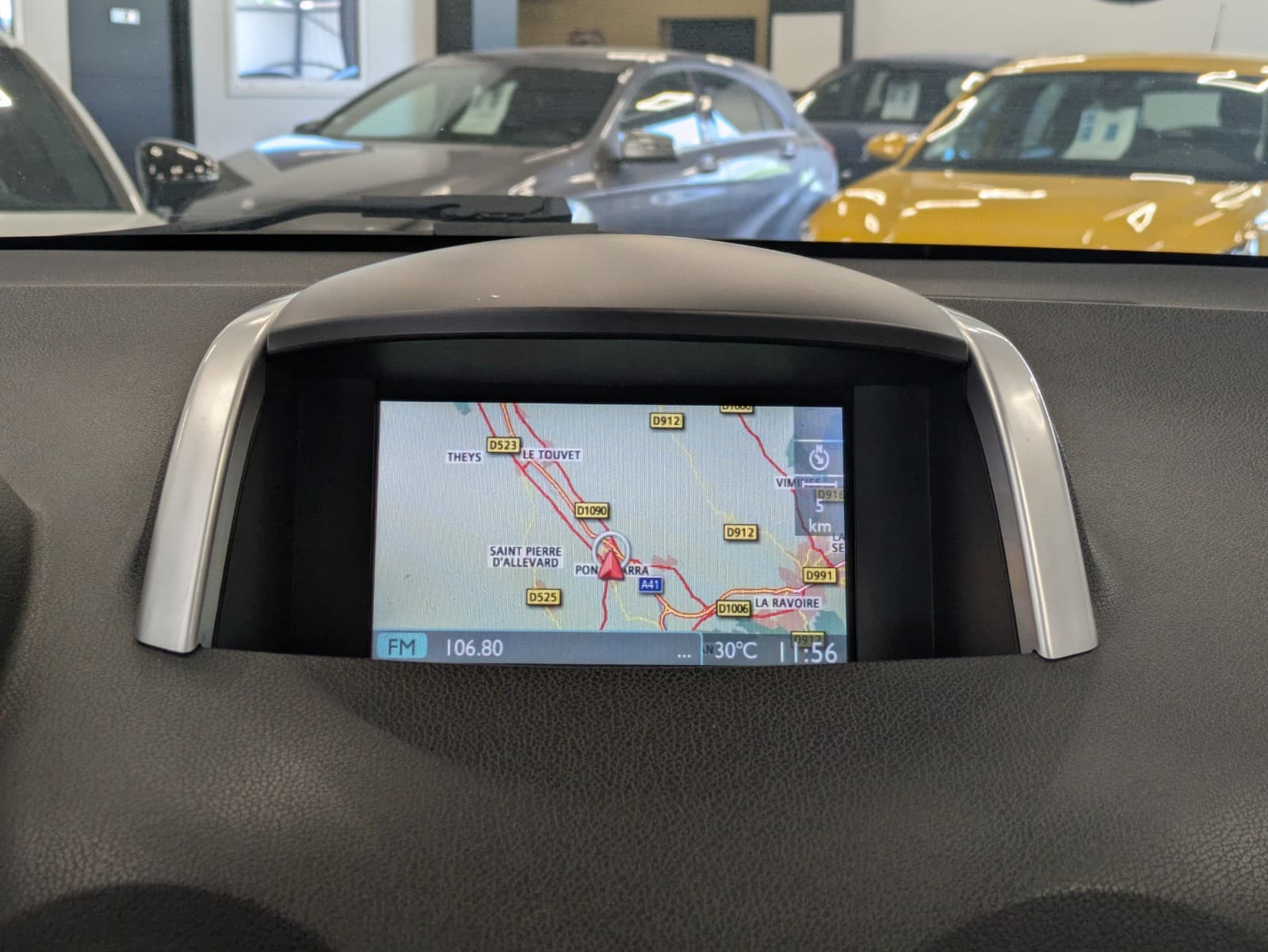 RENAULT KOLEOS 2.0 dCi 150cv Dynamique / 4x4 / GPS / Clim Auto — photo 12