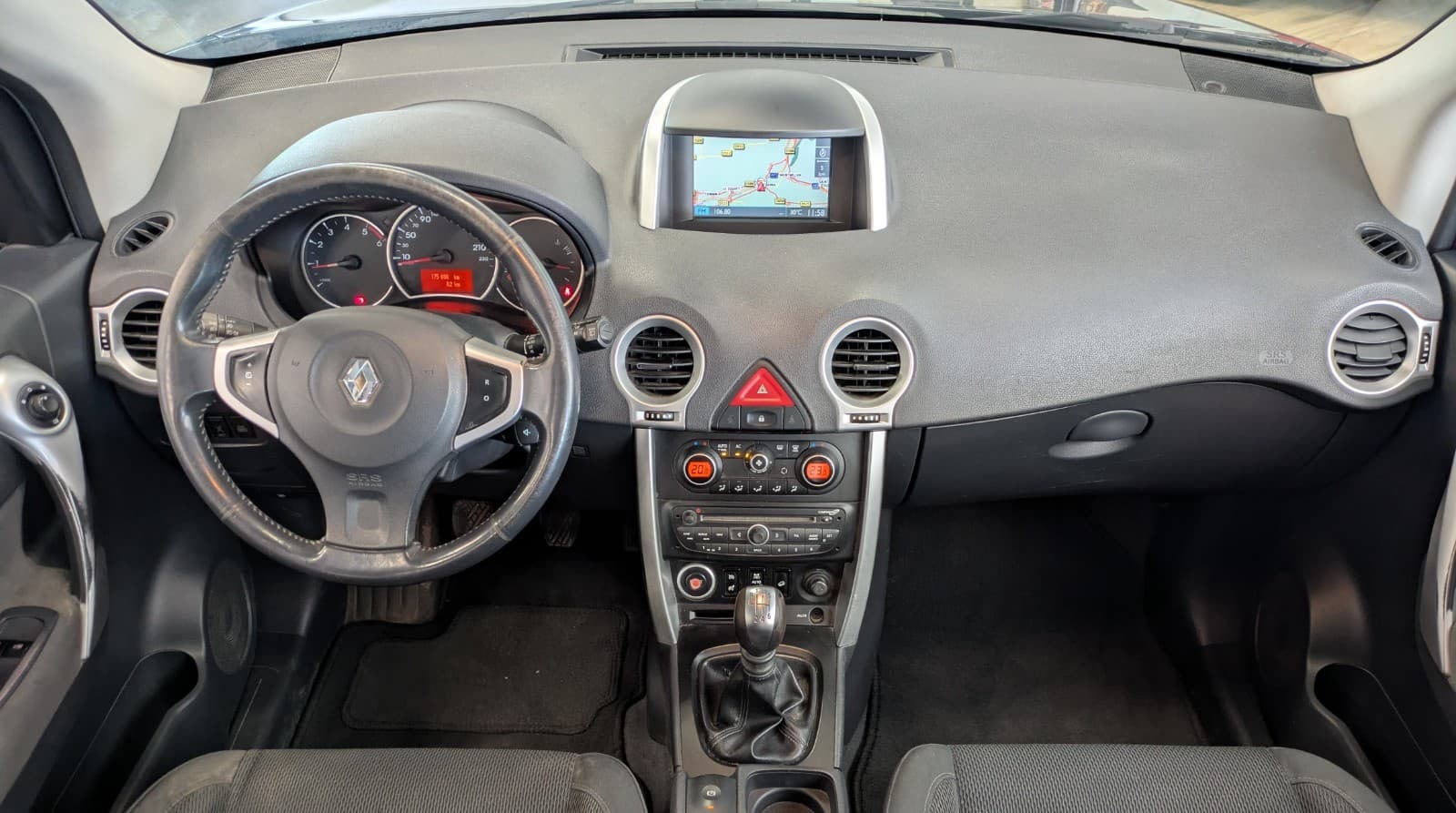 RENAULT KOLEOS 2.0 dCi 150cv Dynamique / 4x4 / GPS / Clim Auto — photo 3