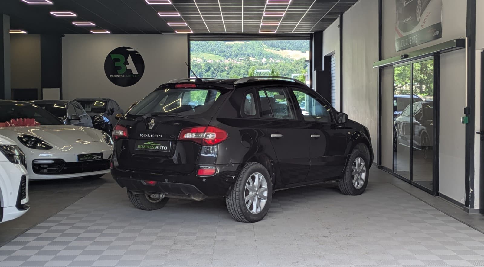 RENAULT KOLEOS 2.0 dCi 150cv Dynamique / 4x4 / GPS / Clim Auto — photo 9