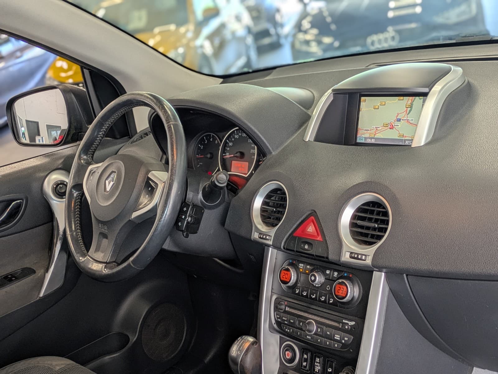 RENAULT KOLEOS 2.0 dCi 150cv Dynamique / 4x4 / GPS / Clim Auto — photo 6