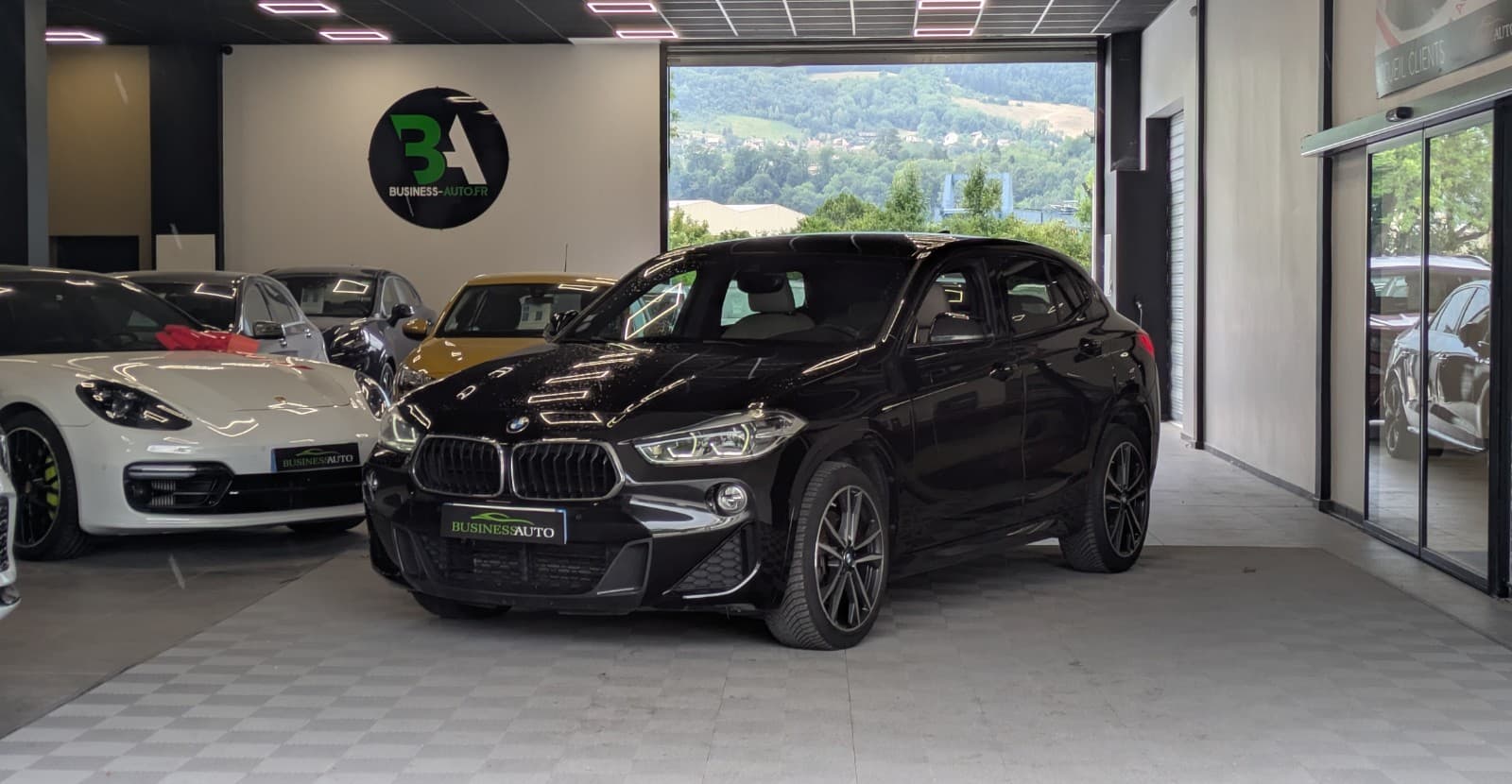 BMW X2