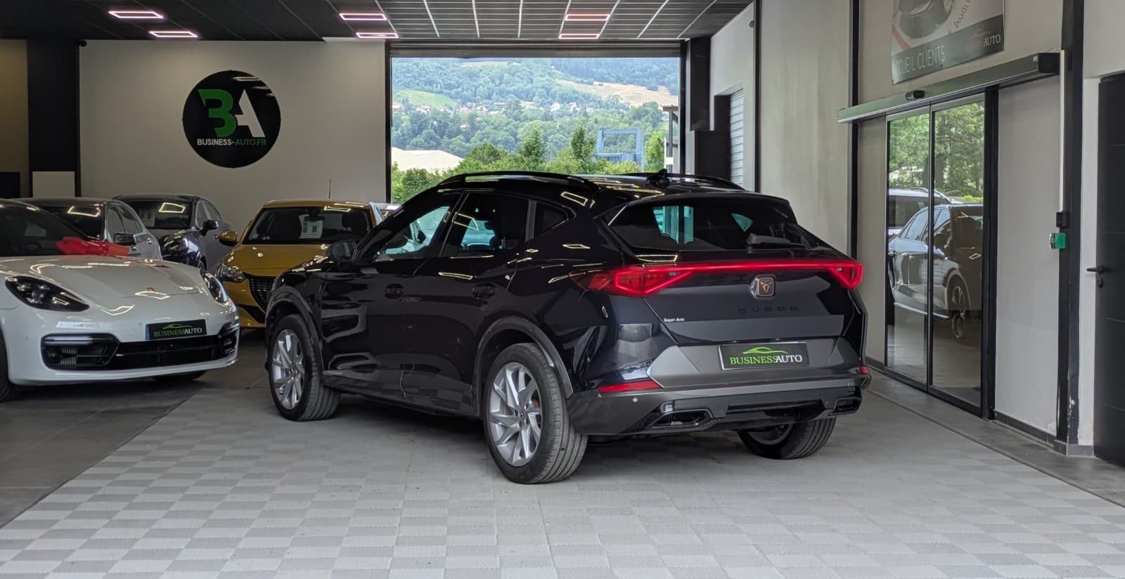 CUPRA FORMENTOR e-HYBRID 245cv DSG6 / GPS / CarPlay / Camera — photo 10