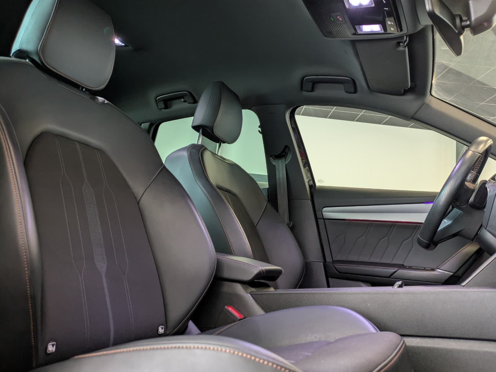 CUPRA FORMENTOR e-HYBRID 245cv DSG6 / GPS / CarPlay / Camera — photo 5