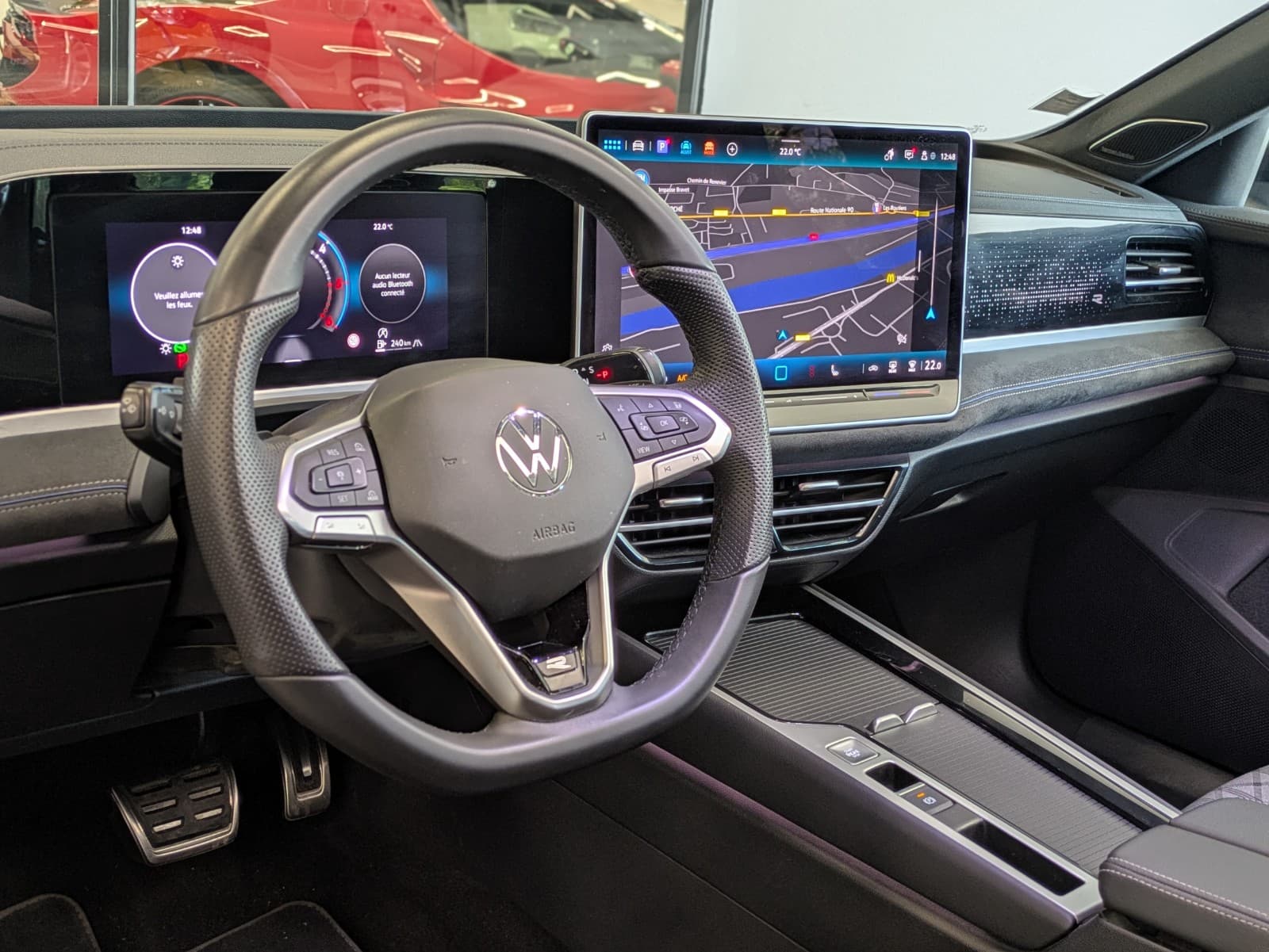VOLKSWAGEN PASSAT 2.0 TDI 150cv DSG7 R-Line / Toit Ouvrant / Harman Kardon / Camera 360 / CarPlay — photo 9
