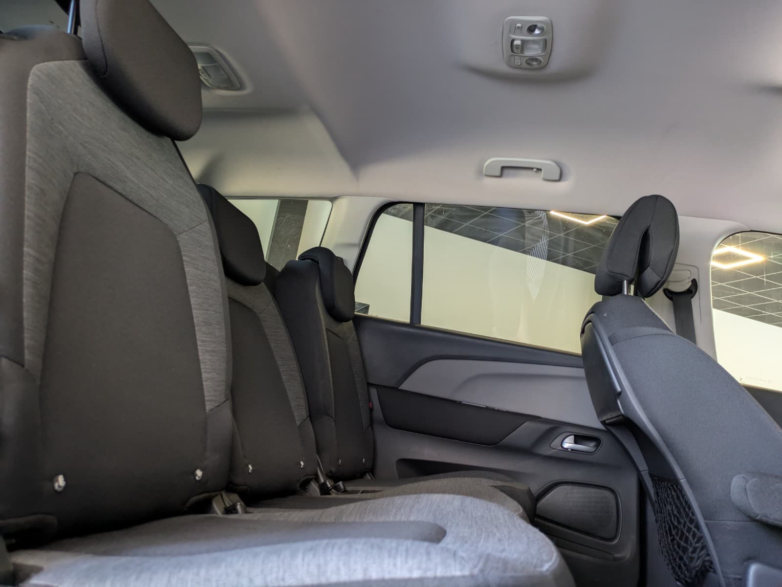 CITROEN C4 PICASSO HDi 120cv Feel / 7 Places / GPS / Camera — photo 4