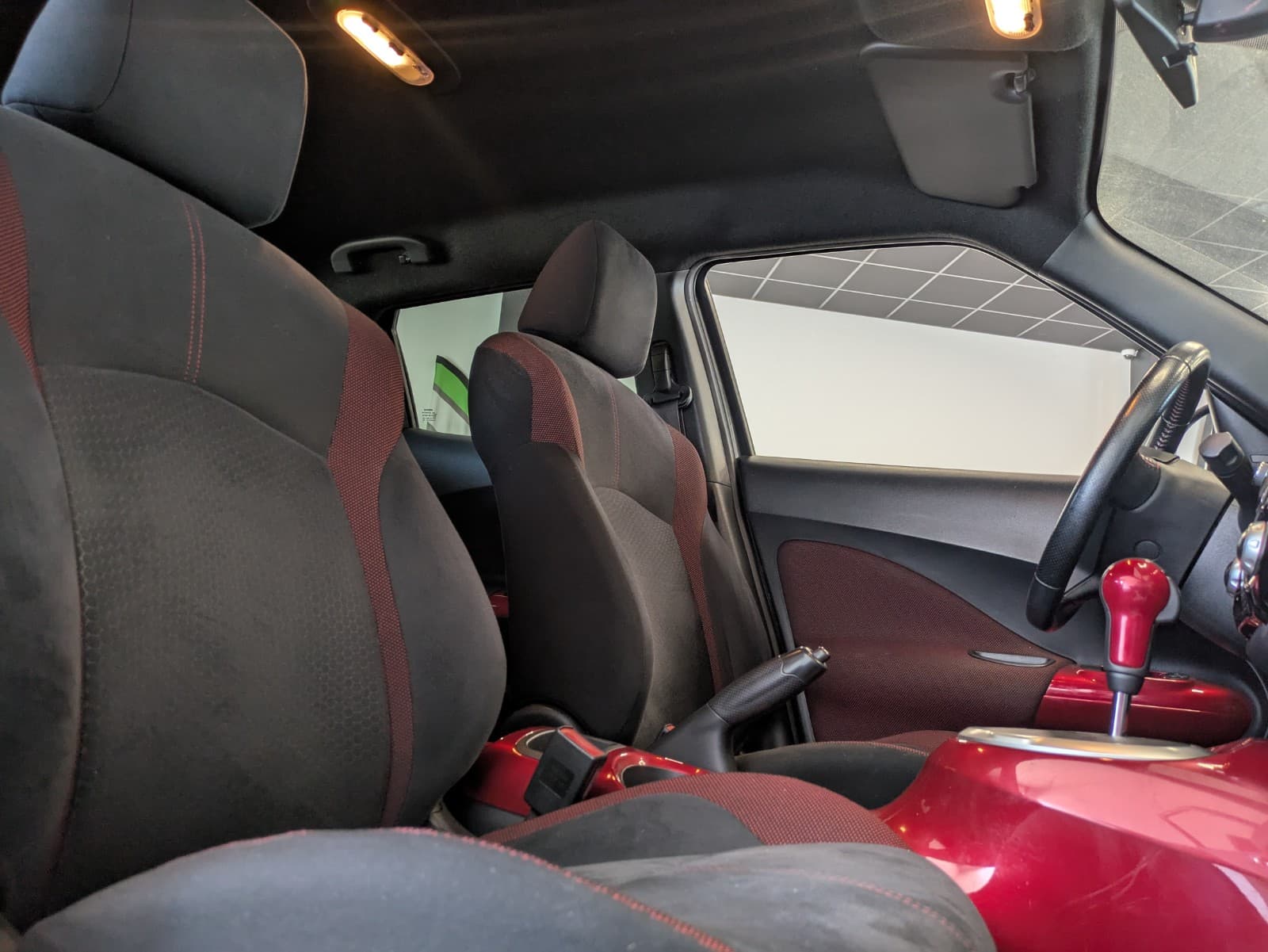 NISSAN JUKE 1.6e DIG-T 190 All-Mode 4x4-i Connect Edition Xtronic 7 A — photo 5