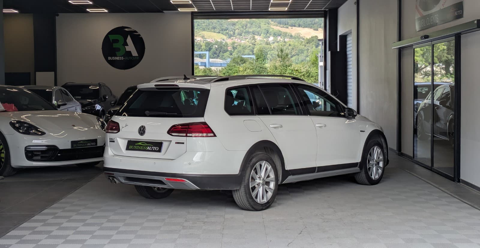 VOLKSWAGEN GOLF 2.0 TDI 150cv BMT DSG7 4Motion Alltrack / Phase 2 / GPS / KyeLess / Driving Mode — photo 9