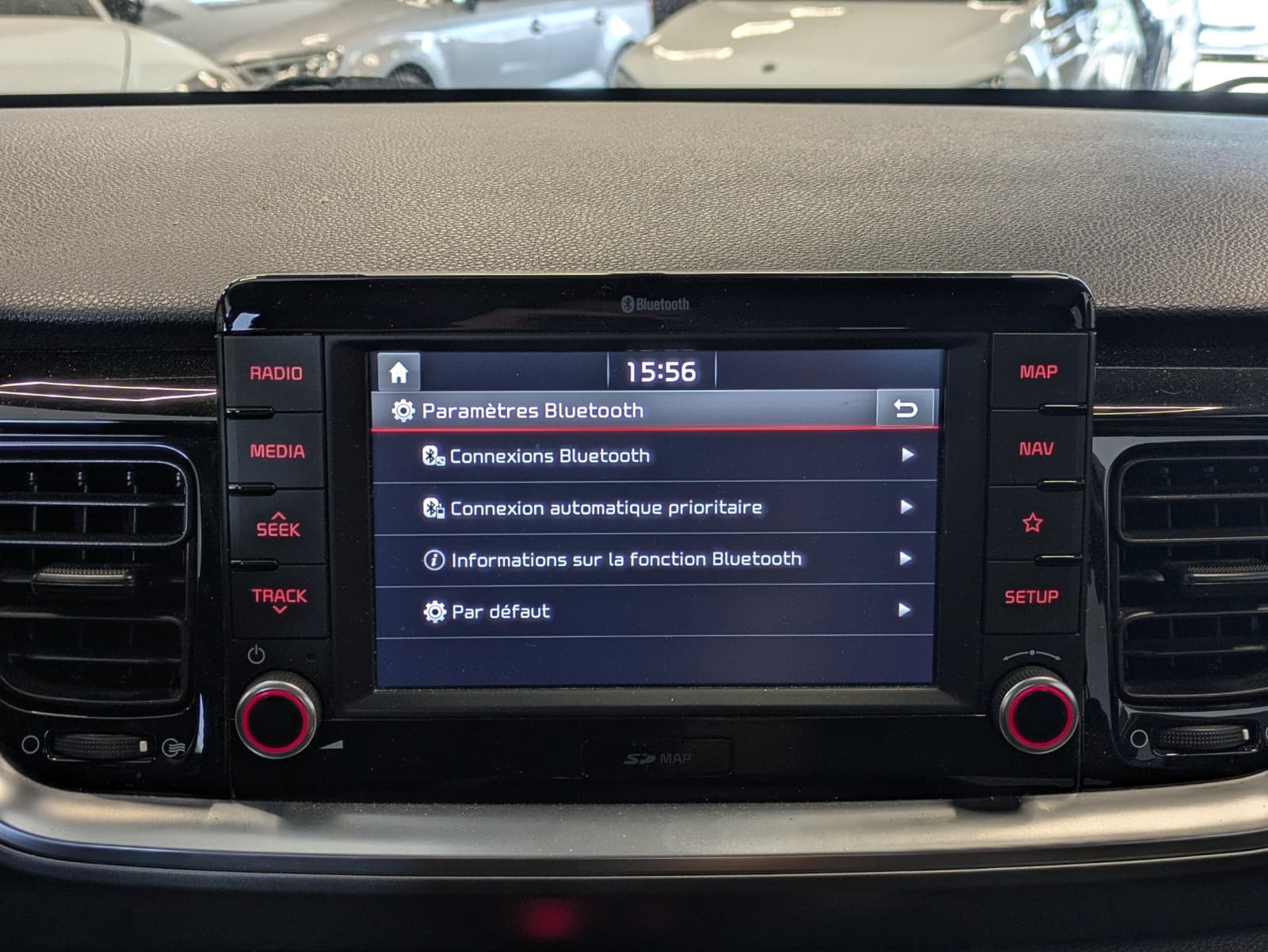 KIA STONIC 1.0 T-GDi 120cv Launch Edition / GPS / CarPlay / Camera — photo 11