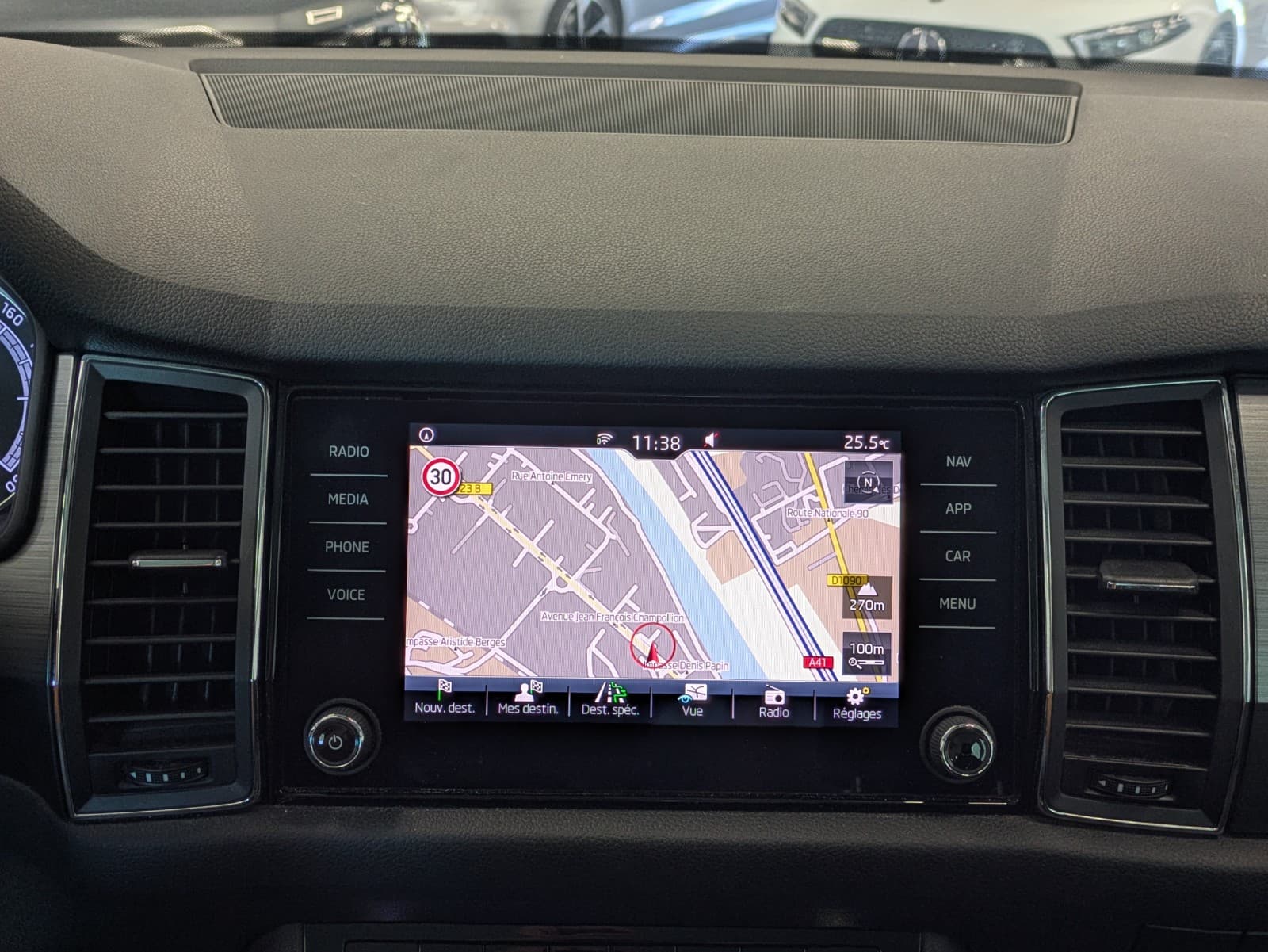 SKODA KODIAQ 2.0 TDI 150cv DSG7 7 Places Ambition / GPS / CarPlay / Camera — photo 12