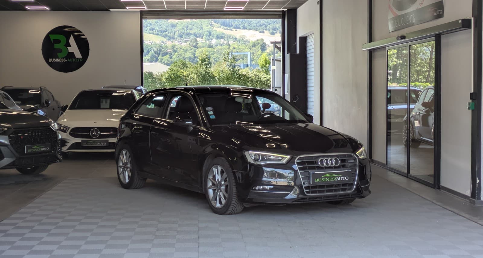 AUDI A3 1.4 TFSI 122cv Ambition Luxe / GPS / Drive Select /Camera — photo 2