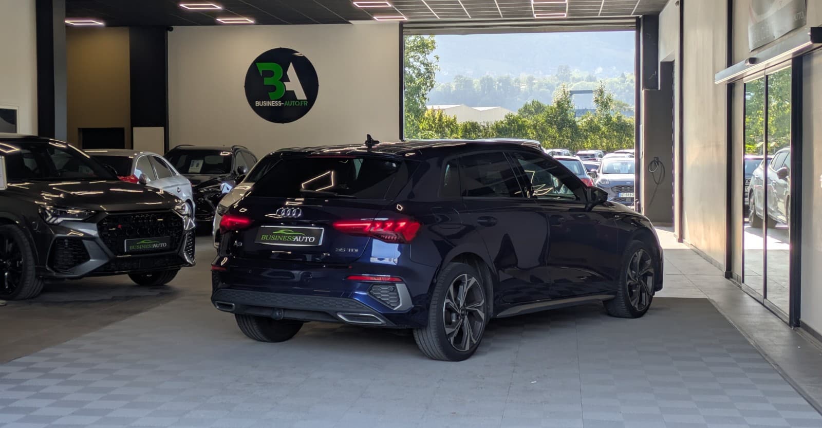 AUDI A3 35 TDI 150cv S tronic 7 S Line / Camera / GPS / CarPlay / Drive Select — photo 9