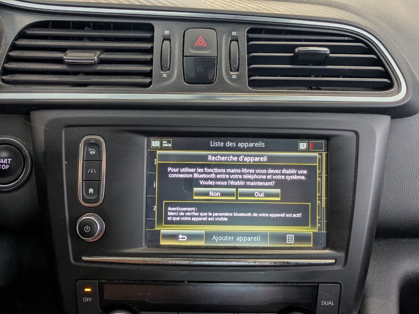 RENAULT KADJAR dCi 110cv Energy Intens / GPS / Camera / Bose / Attelage — photo 12