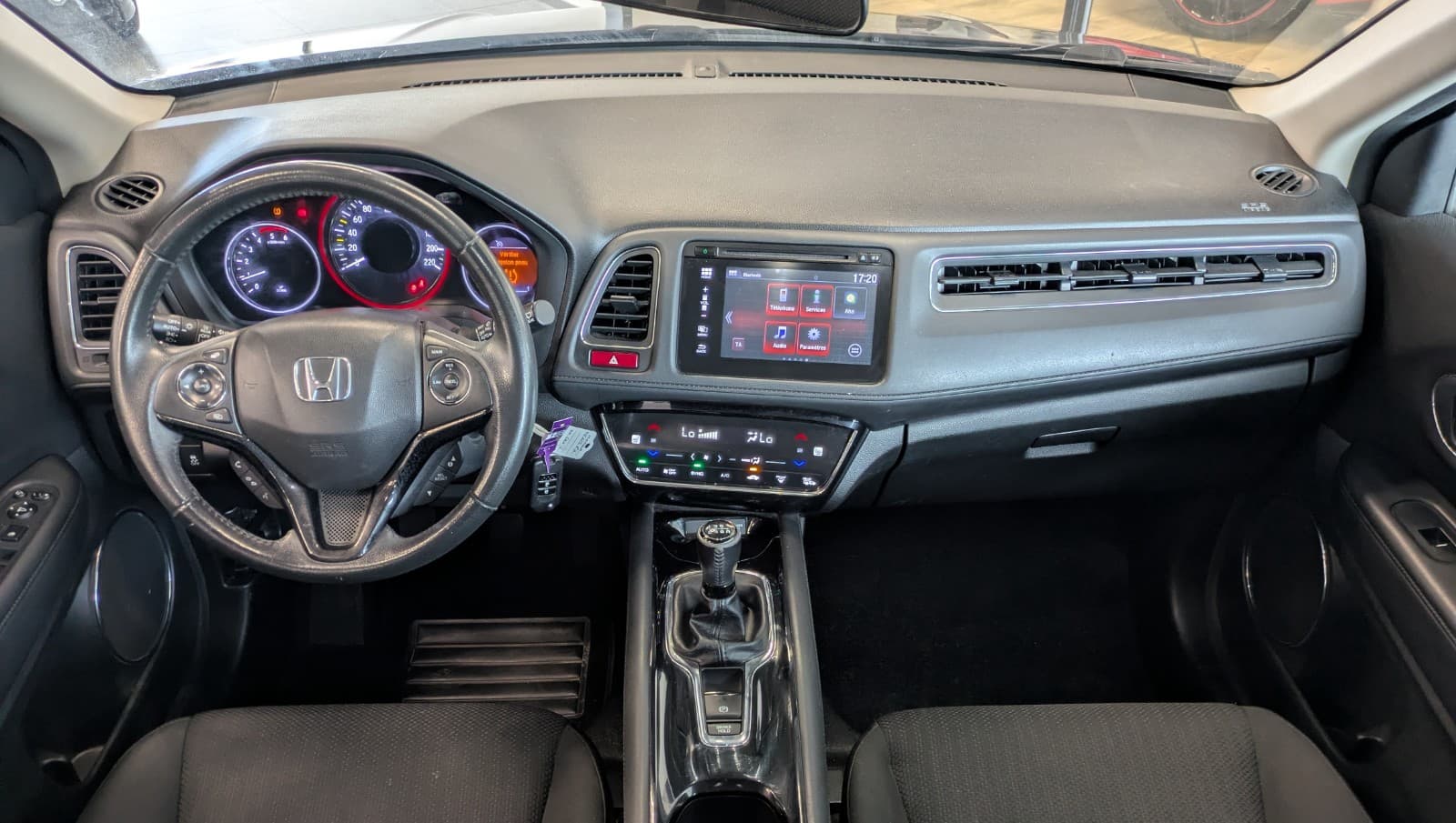 HONDA HR-V 1.6 i-DTEC 120cv Exclusive Navi / Sièges Chauffants / Ecran Tactile / Bluetooth — photo 3