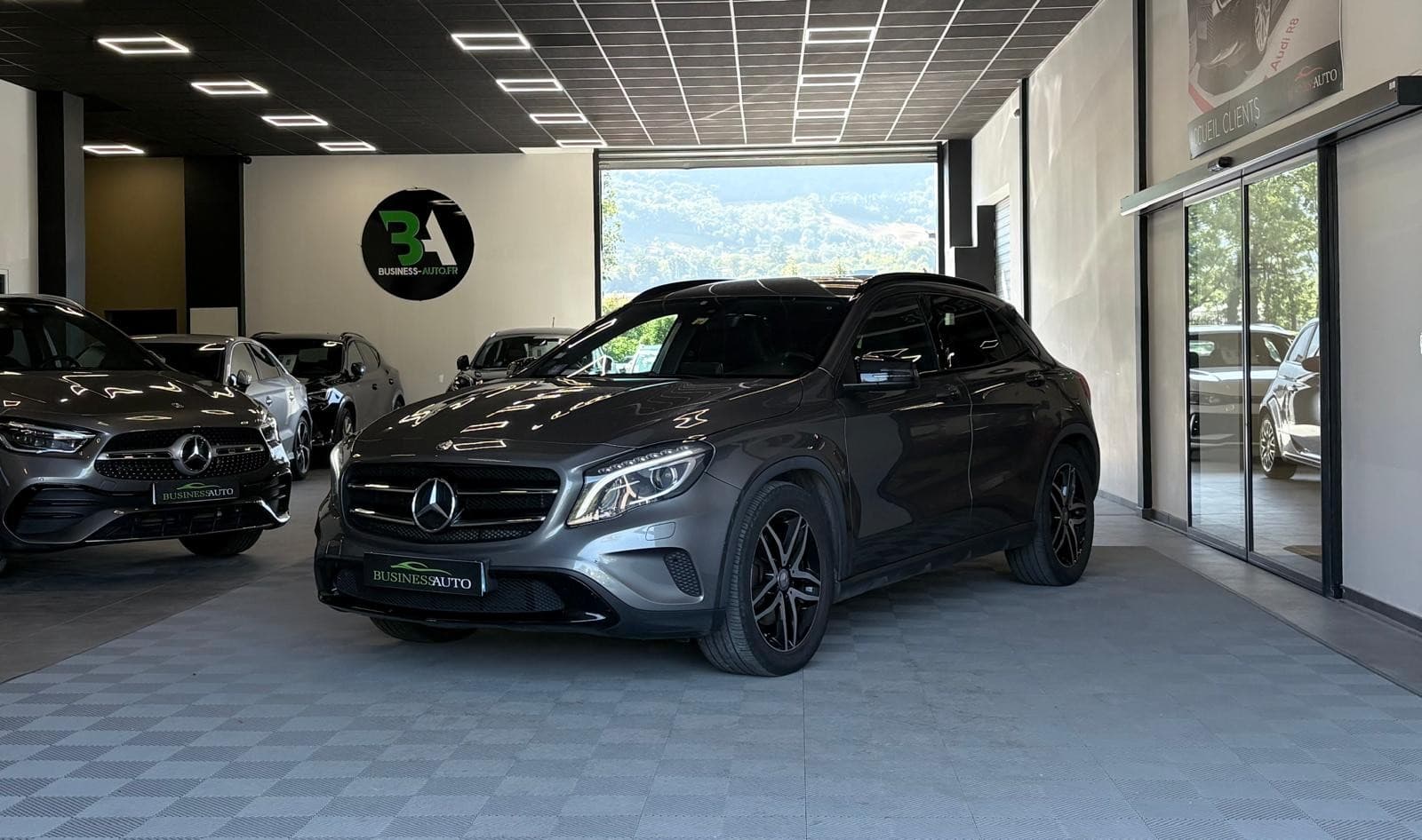 MERCEDES CLASSE GLA
