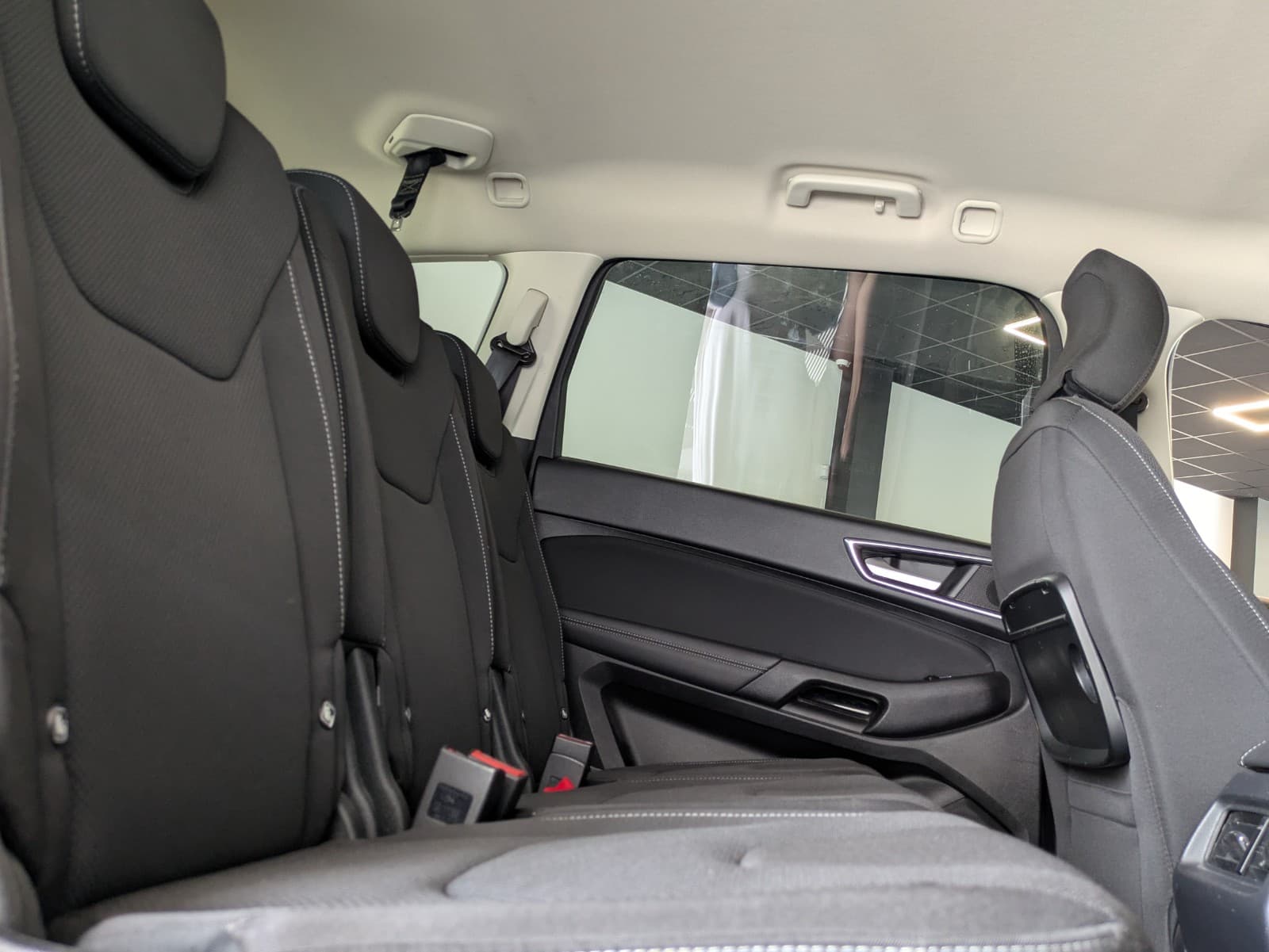 FORD S-MAX 2.0 EcoBlue 190 S&S BVA8 Titanium — photo 4