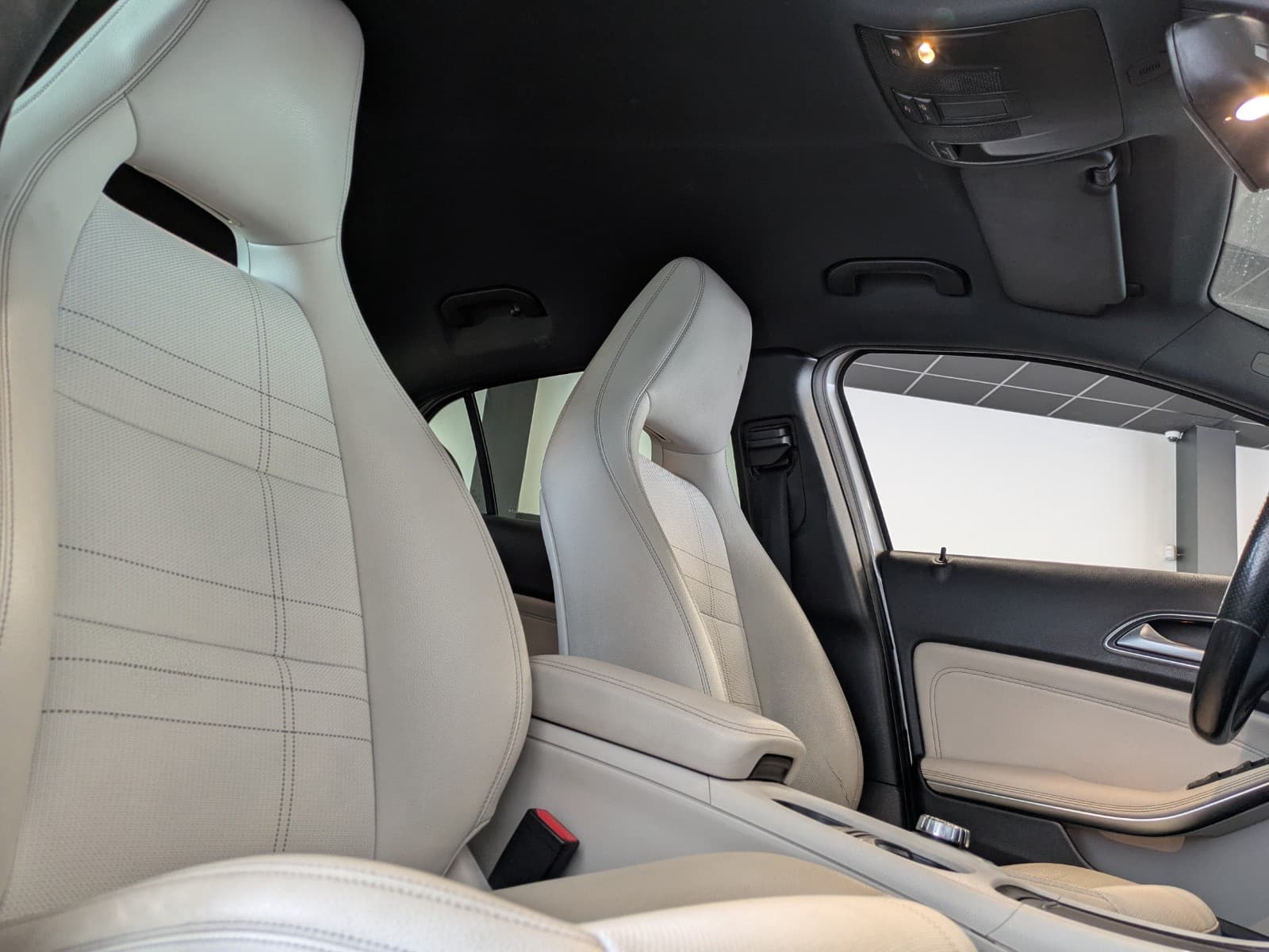 MERCEDES CLASSE GLA 200 d 4-Matic Sensation 7-G DCT A — photo 5