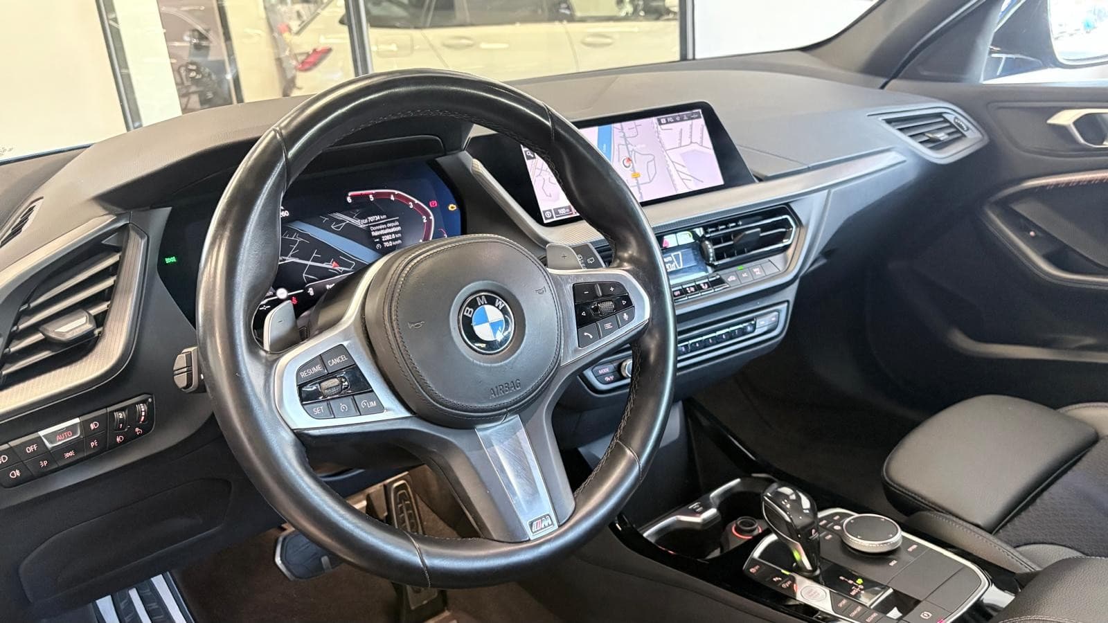 BMW SERIE 1 118d 150cv BVA8 M Sport / Camera / GPS / Virtual Cockpit — photo 6