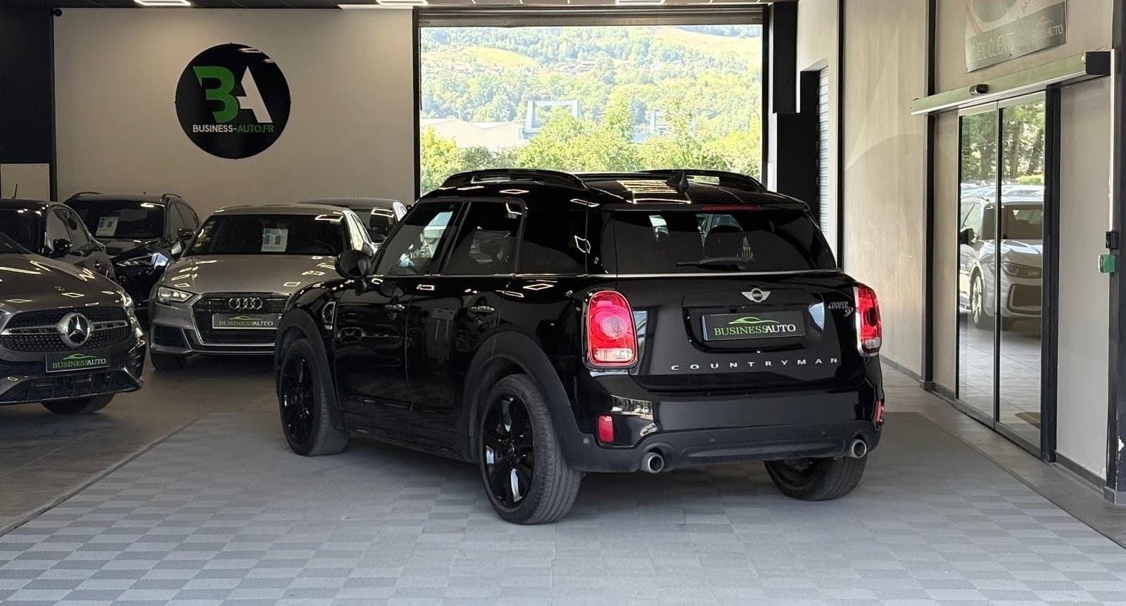MINI COUNTRYMAN F60 190 ch BVA8 Cooper SD — photo 9