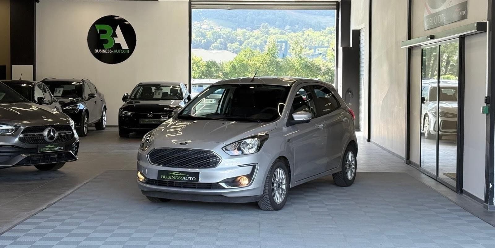 FORD KA