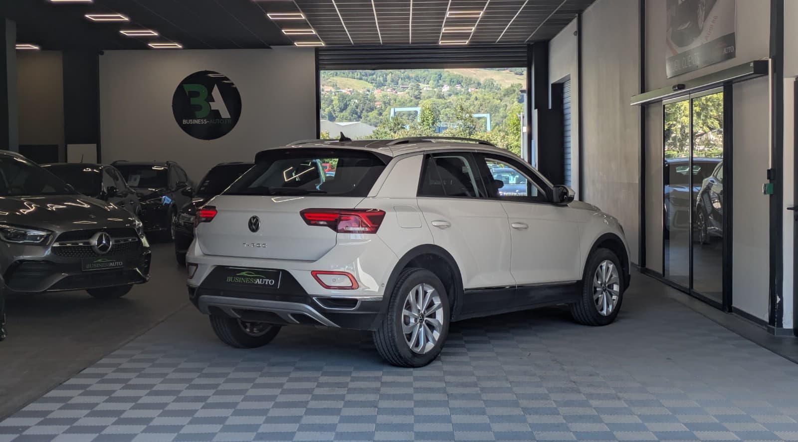 VOLKSWAGEN T-ROC 2.0 TDI 150 Start/Stop DSG7 Style — photo 9