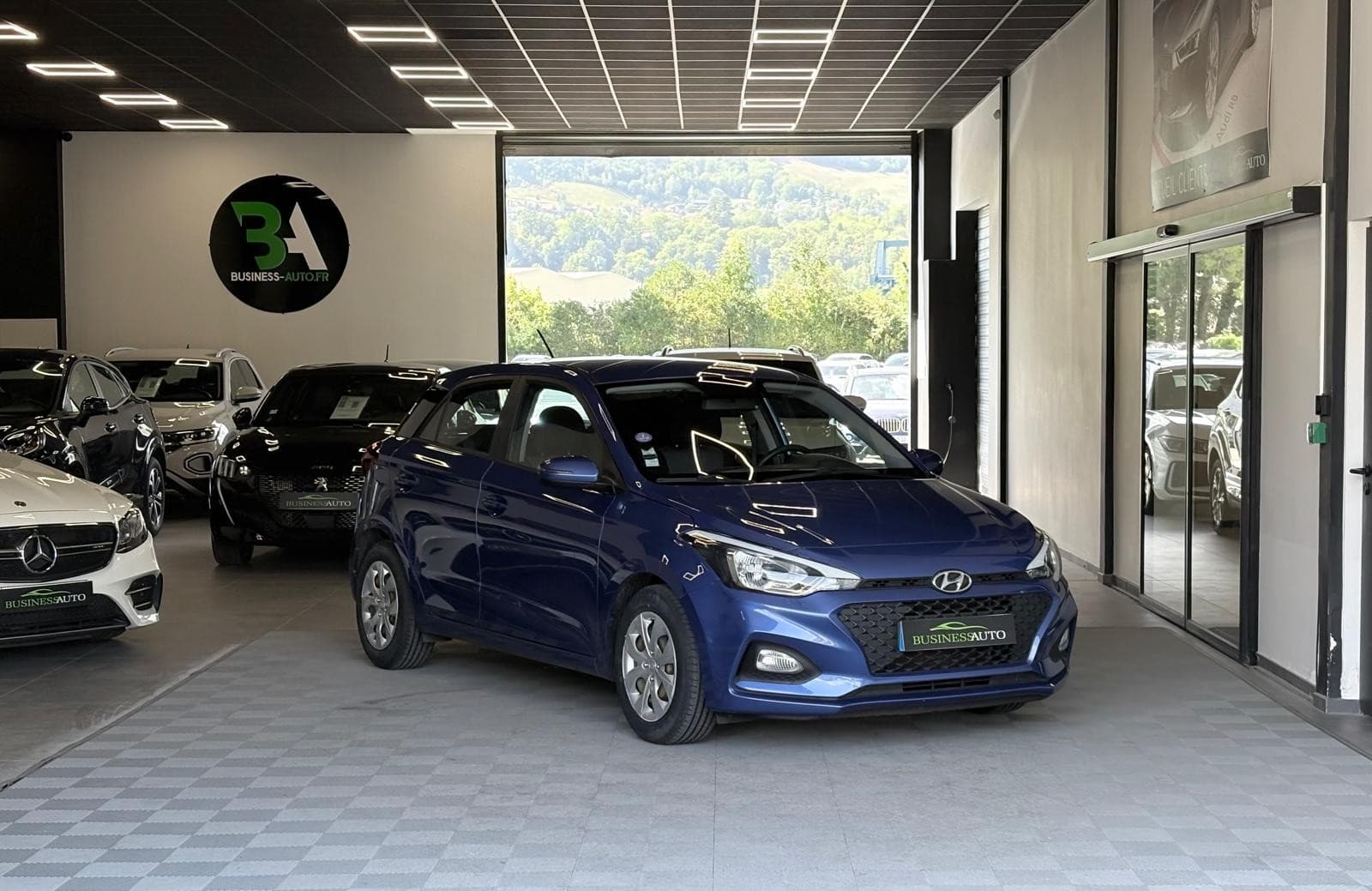 HYUNDAI I20 1.2 75 Initia — photo 2