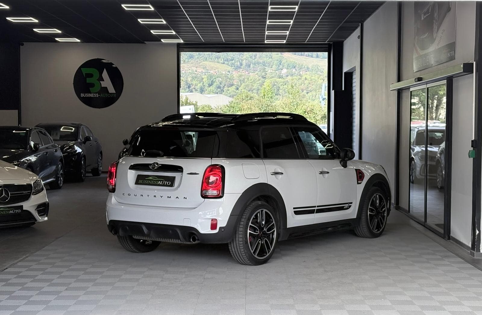 MINI COUNTRYMAN F60 231cv John Cooper Works / GPS / Harman/kardon / Toit Ouvrant — photo 10