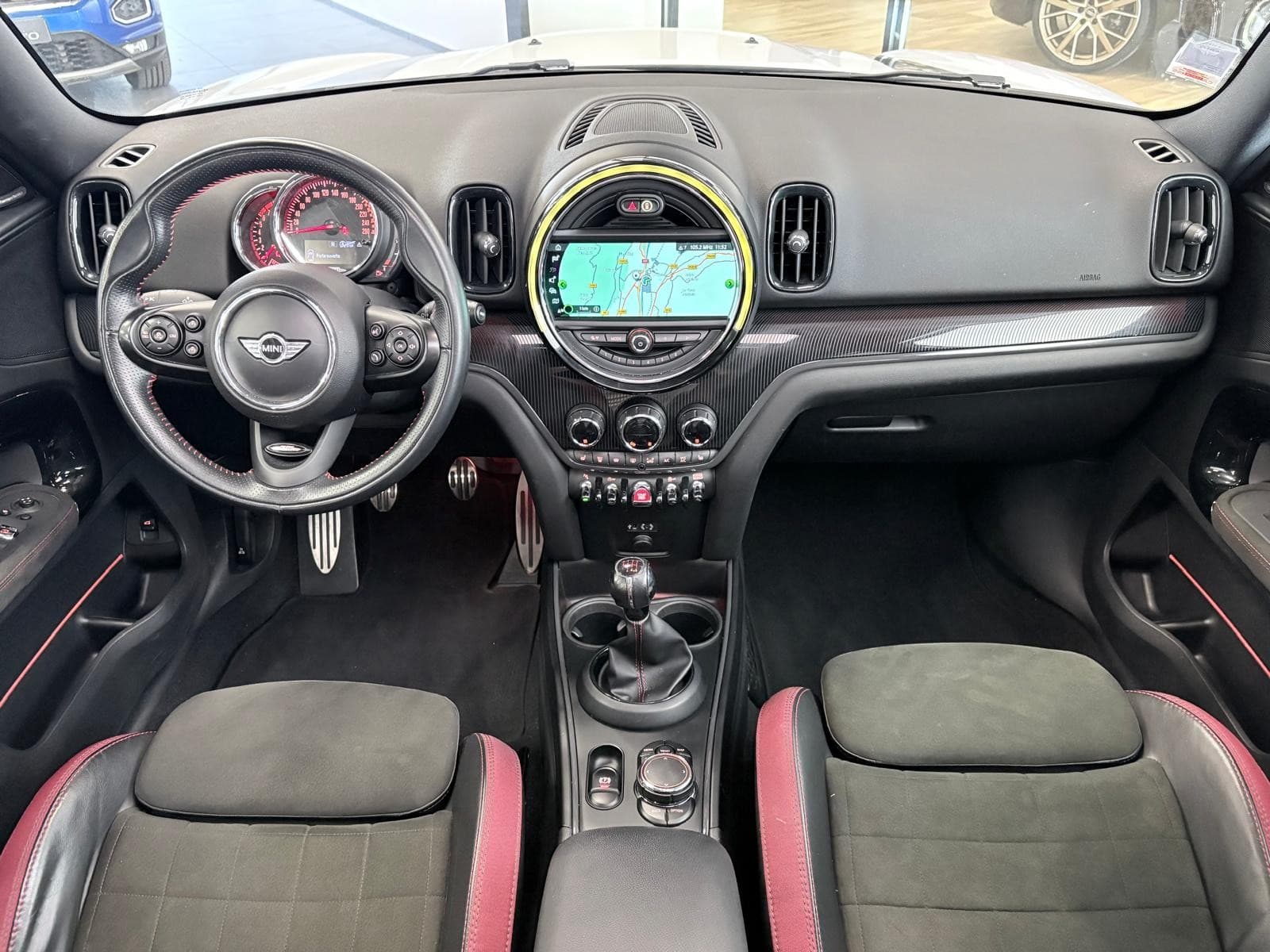 MINI COUNTRYMAN F60 231cv John Cooper Works / GPS / Harman/kardon / Toit Ouvrant — photo 3