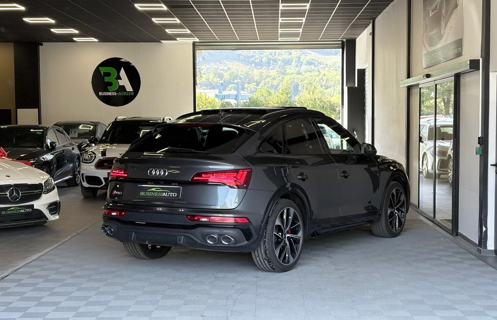 AUDI SQ5 SPORTBACK 3.0 V6 TDI 341cv Tiptronic 8 Quattro / Toit Ouvrant / Bang & Olufsen / Sièges Chauffants / Affichage Tete Haute — photo 10