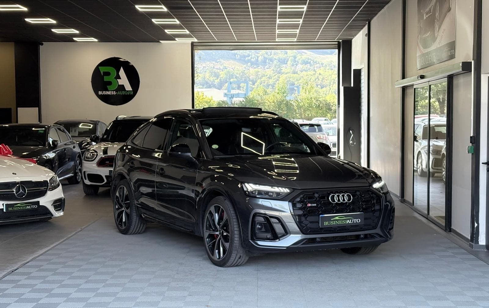 AUDI SQ5 SPORTBACK 3.0 V6 TDI 341cv Tiptronic 8 Quattro / Toit Ouvrant / Bang & Olufsen / Sièges Chauffants / Affichage Tete Haute — photo 2