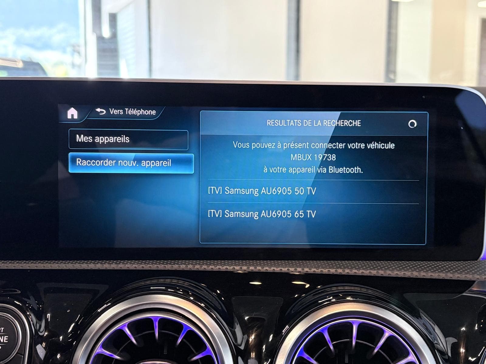 MERCEDES CLA SHOOTING BRAKE 200 163cv 7G-DCT AMG Line / Toit Ouvrant / GPS / Camera / CarPlay — photo 11